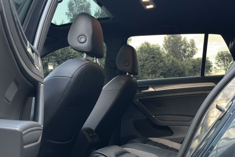 Used Volkswagen Golf 2019 280TSI DSG R-Line Model China V Standard