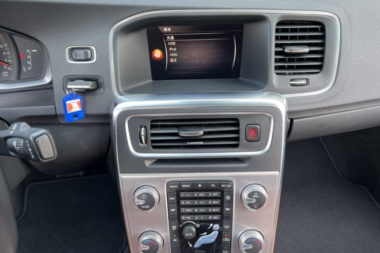 Used Volvo S60 2018 S60L T3 Smart Upgrade Edition
