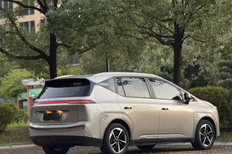 Used AION Y 2022 Plus 70 Smart Edition
