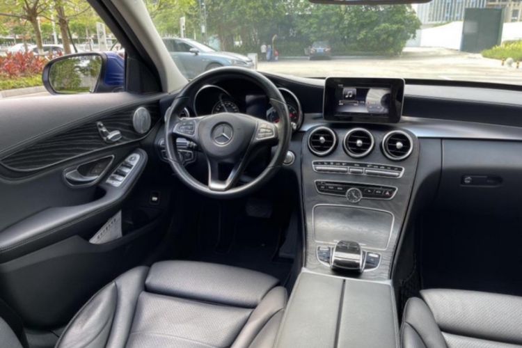 Used Mercedes-Benz C-Class 2017 Restyled C 180 L Fashion Edition Sport Version
