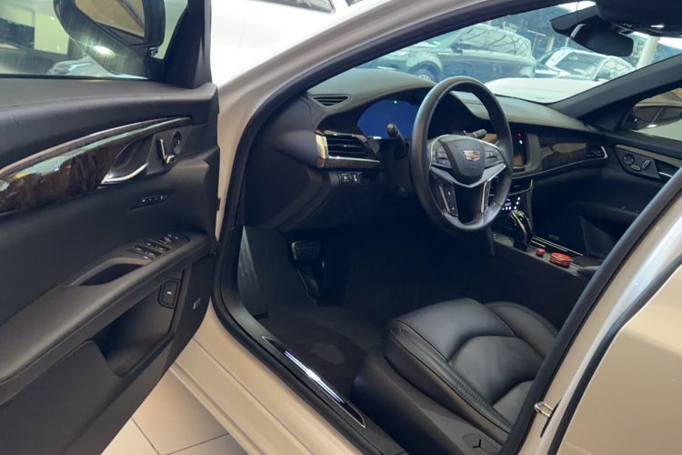 Used Cadillac CT6 2021 28T Luxury Version