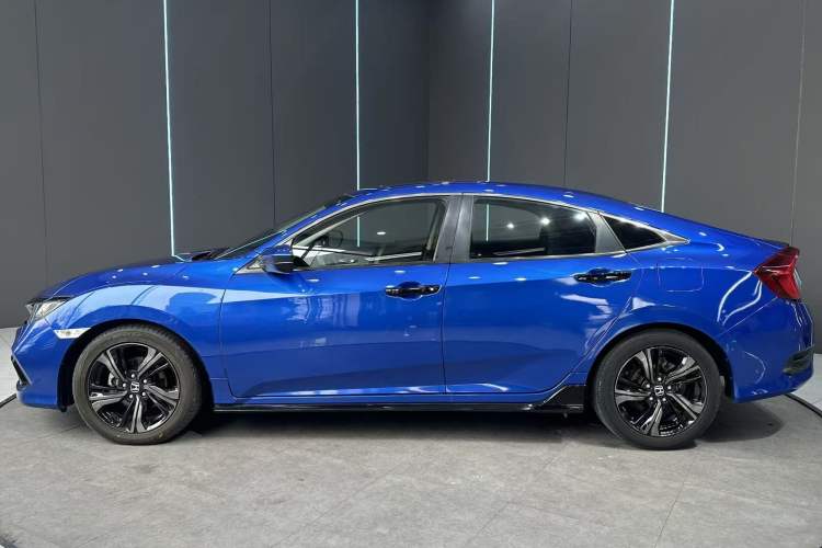 Used Honda Civic 2019 220TURBO CVT Dynamic Edition China VI Emission Standard
