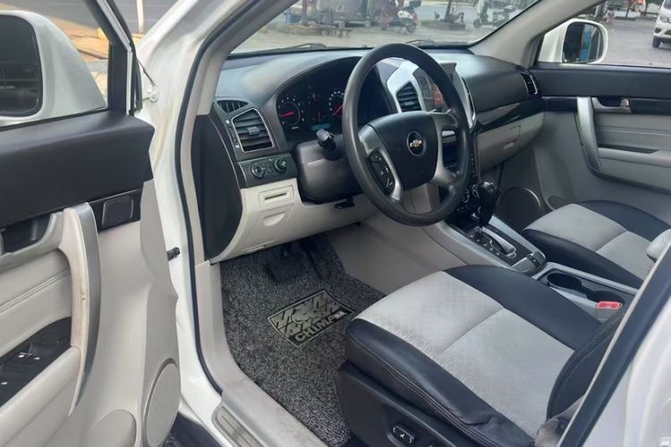 Used Chevrolet Captiva 2014 2.4L Two-Wheel Drive City Edition 5 Seats
