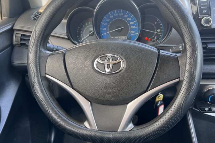 Used Toyota YARiS L 2015 1.5E Automatic Charm Edition
