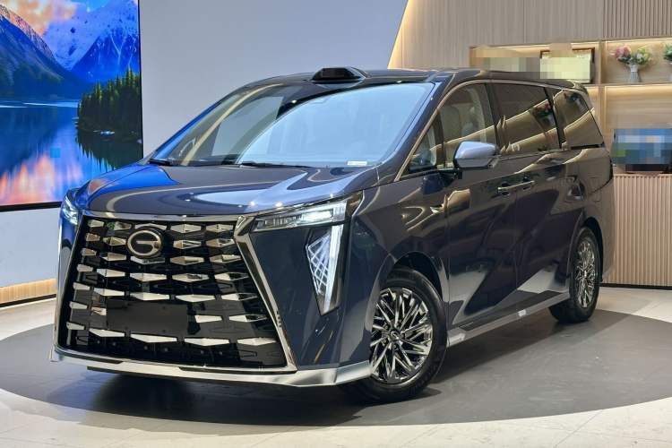 Used GAC Trumpchi Xiangwang M8 2025 Kunkun Series Ultra First-Class Cabin