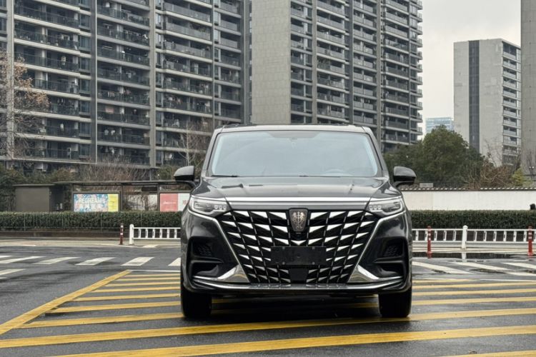 Used Roewe iMAX8 2023 400TGI Comfort Edition
