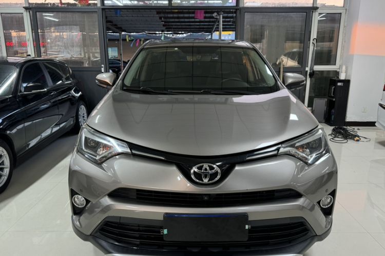 Used Toyota RAV4 2016 2.0L CVT Two-Wheel Drive Smart Edition China V Standard
