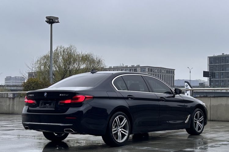 Used BMW 5 Series 2022 Updated 530Li Leading Edition Luxury Package
