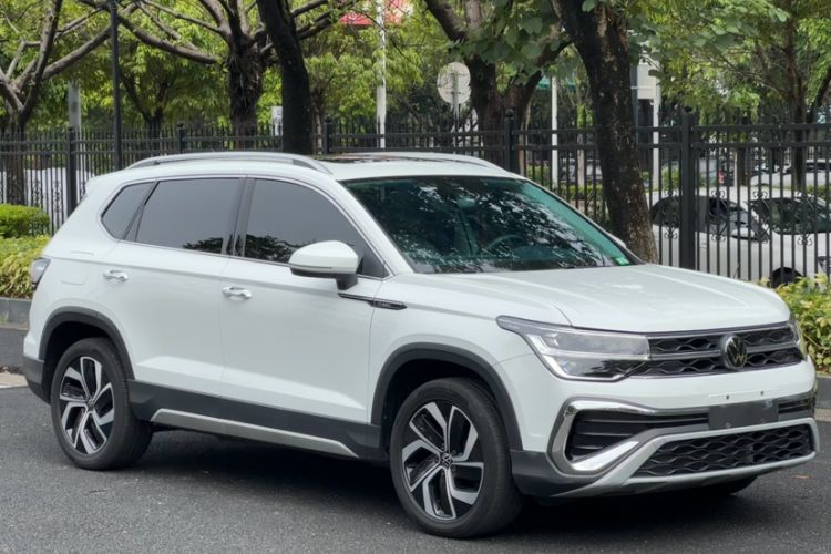 Used Volkswagen Tharu 2023 300TSI Two-Wheel-Drive Full Moon Edition
