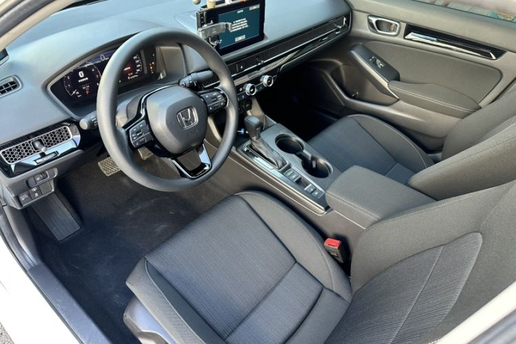 Used Honda Civic 2022 240TURBO CVT Dynamic Edition
