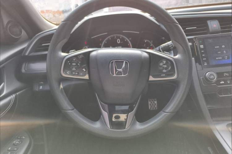 Used Honda Civic 2021 HATCHBACK 220TURBO CVT Trendy Cool Edition