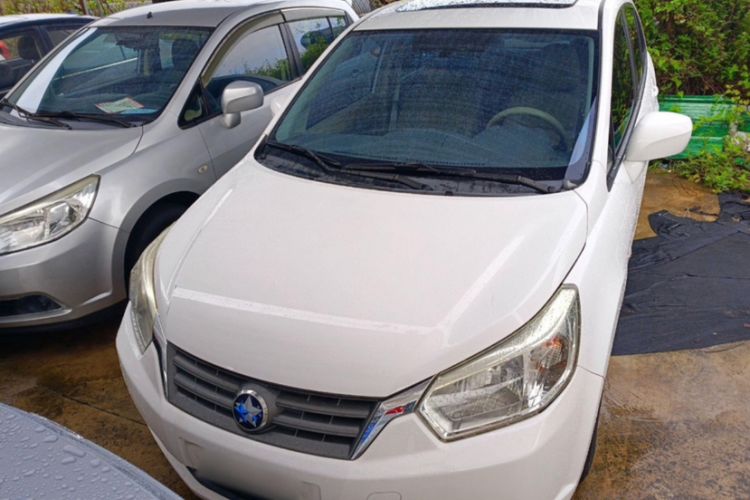 Used Venucia D50 2013 1.6L Automatic Luxury Edition