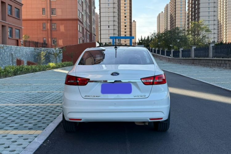 Used Ford Escort 2017 Happiness Edition 1.5L Automatic Fashion Version
