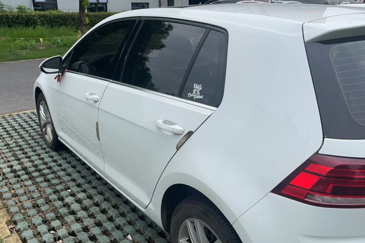 Used Volkswagen Golf 2018 1.6L Automatic Comfort Model
