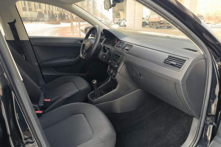 Used Volkswagen Santana 2018 1.5L Manual Fashion Edition