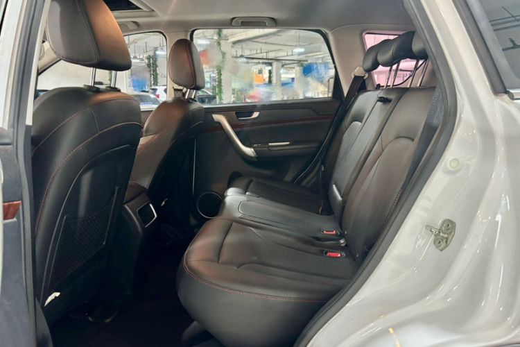 Used Haval H6 2017 Red-Label Sport Edition 1.5T Manual Two-Wheel Drive Elite Model
