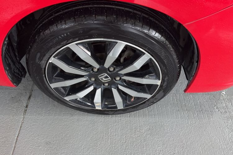 Used Honda Civic 2014 1.8L Automatic Luxury Edition
