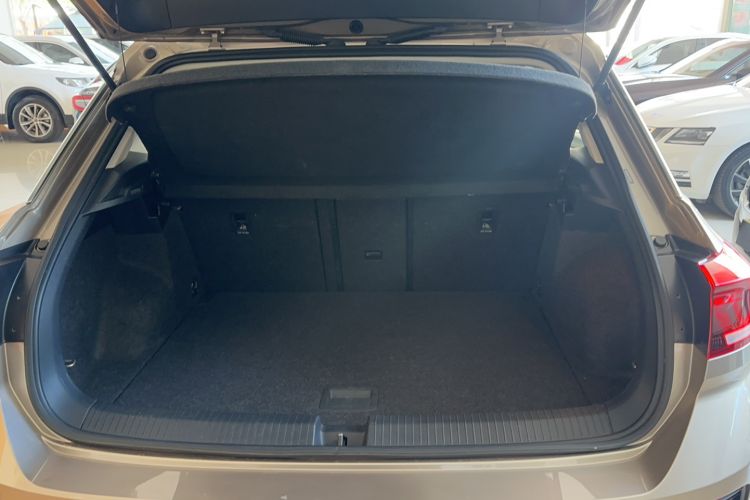 Used Volkswagen T-ROC 2022 280TSI DSG Two-Wheel Drive Comfort PLUS
