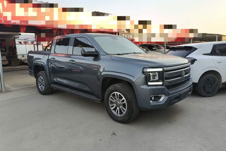 Used JMC DaDao 2023 All-Purpose 2.3T Diesel Manual Two-Wheel Drive Standard-Wheelbase Comfort Edition
