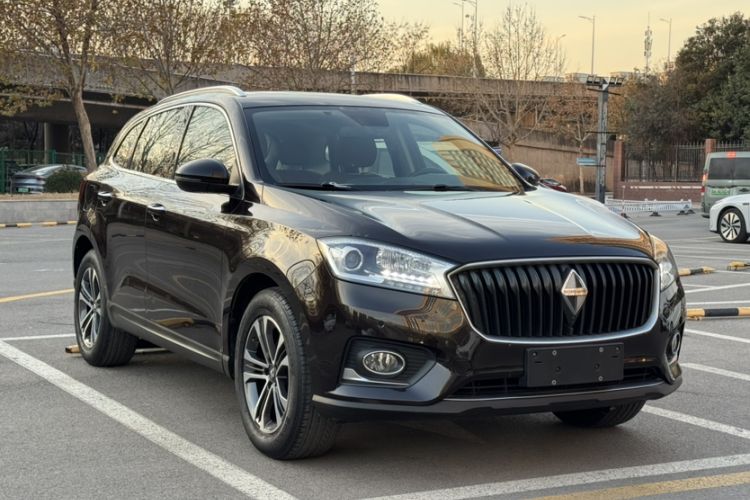 Used BORGWARD BX7 2016 28T Two-Wheel Drive Luxury Version 5 Seats