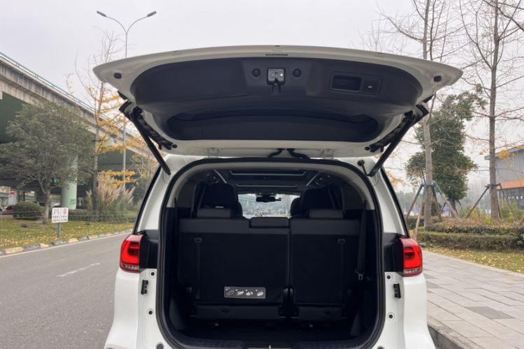 Used GAC Trumpchi M8 2021 Master Series 390T Prestige Edition
