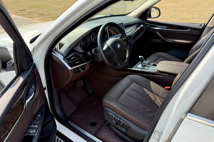 Used BMW X5 2015 xDrive28i