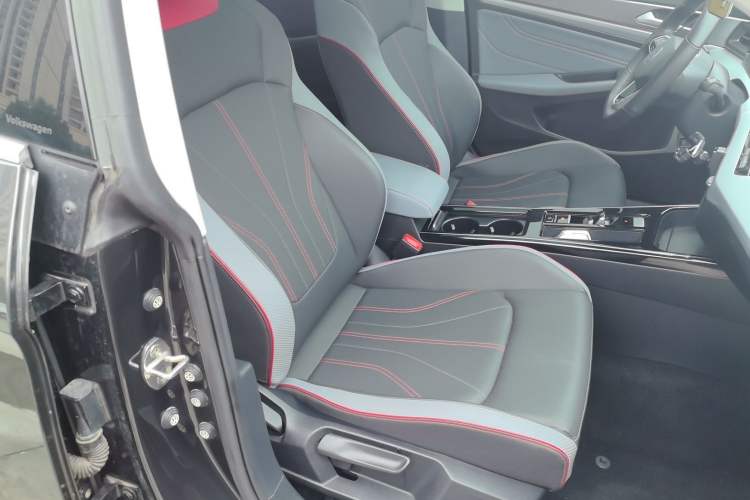 Used Volkswagen Lamando 2023 Lavida L 280TSI DSG Cool & Spicy Edition