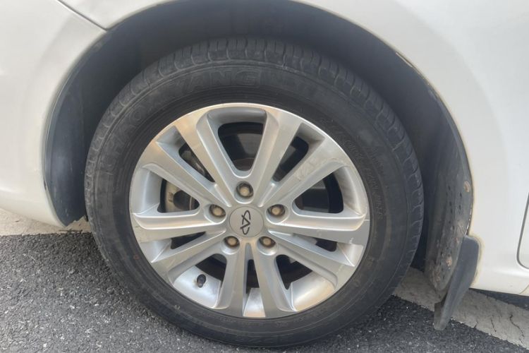 Used Chery E3 2013 1.5L Manual ZhiShang Model