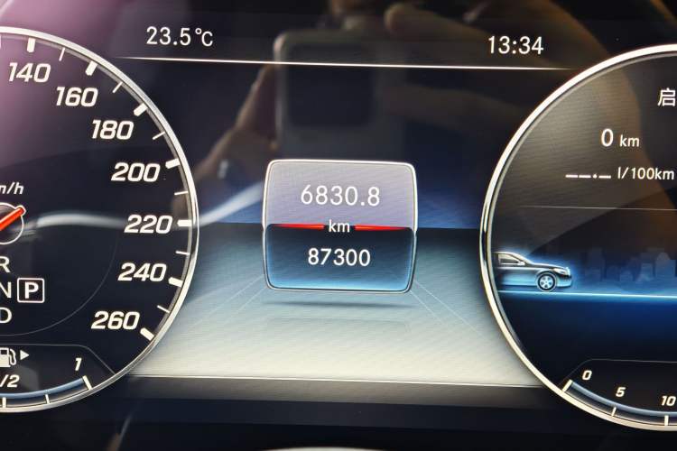 Used Mercedes-Benz E-Class 2019 E 300 L Sport Luxury Edition
