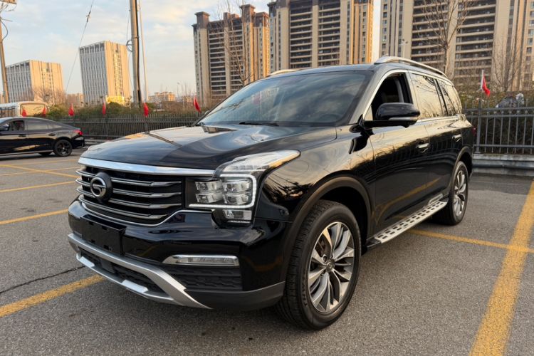 Used GAC Trumpchi GS8 2017 320T Two-Wheel Drive Luxury Smart Connectivity Version (7 Seats)