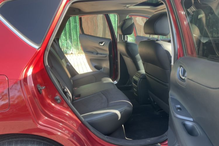 Used Nissan Tiida 2013 1.6L CVT Cool Cafe Edition
