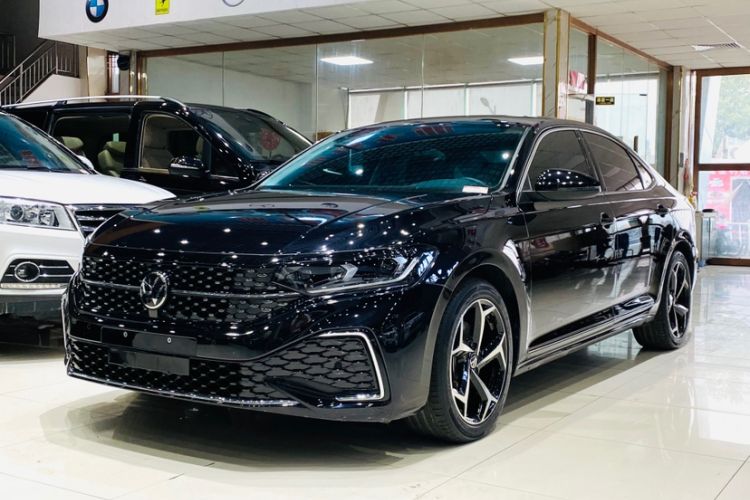 Used Volkswagen Passat 2024 330TSI Starry Elite Edition
