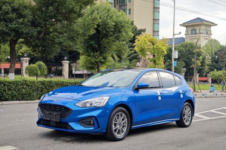 Used Ford Focus 2020 Hatchback EcoBoost 180 Automatic Trend Edition
