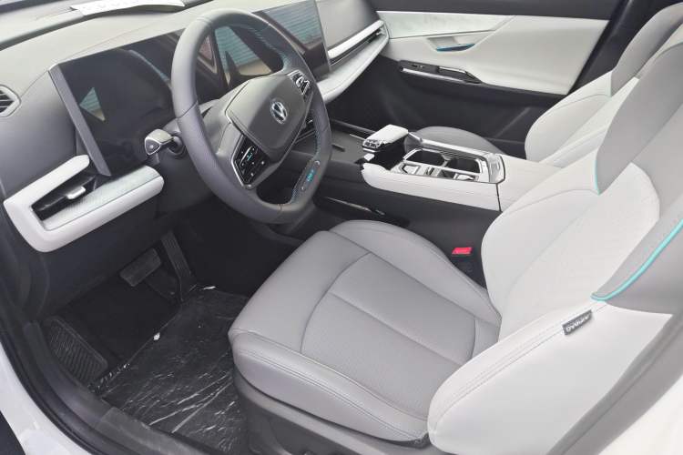 Used Changan UNI-T 2023 2nd Generation 1.5T Luxury Version
