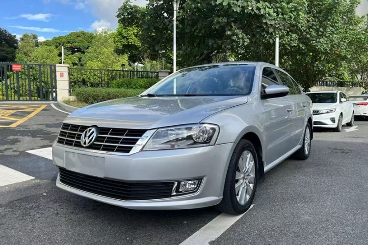 Used Volkswagen Lavida 2013 Revised Version 1.4 TSI DSG Comfort Edition
