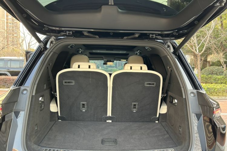 Used Li Auto L9 2022 Max model