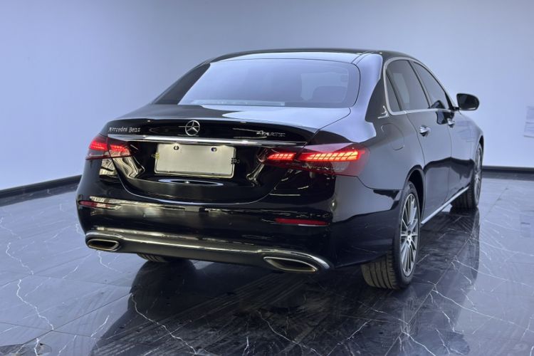 Used Mercedes-Benz E-Class 2021 Facelift E 260 L
