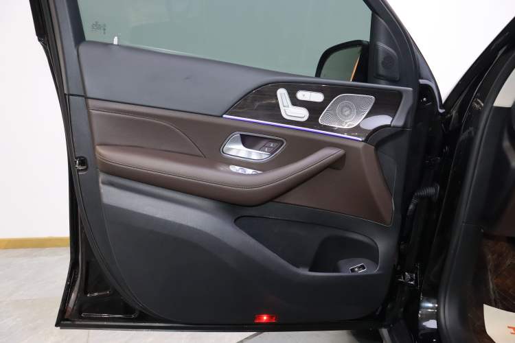 Used Mercedes-Benz GLE 2022 GLE 350 4MATIC Stylish Model
