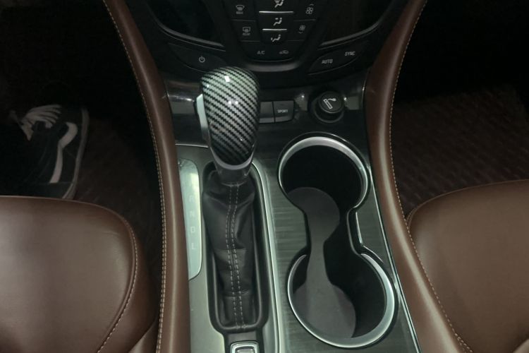 Used Buick Envision 2020 28T Four-Wheel Drive Elite Version