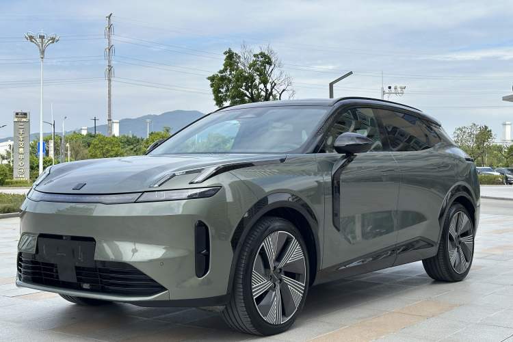 Used Lynk & Co 08 EM-P 2023 220km All-Wheel-Drive Performance Halo
