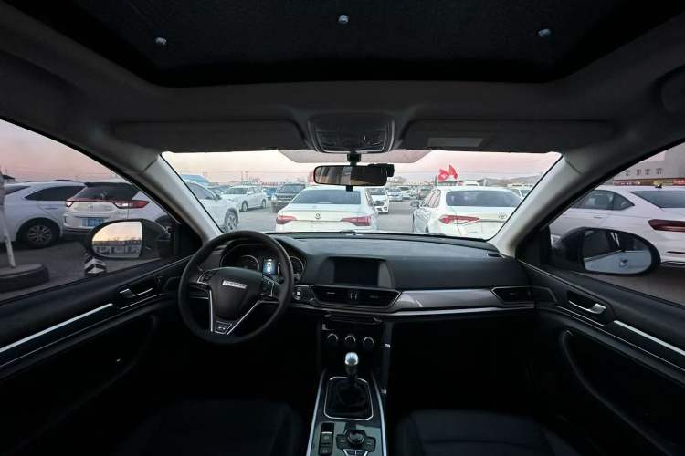 Used Haval H6 2018 Sport Edition 1.5T Manual Two-Wheel Drive Elite Model China V Standard