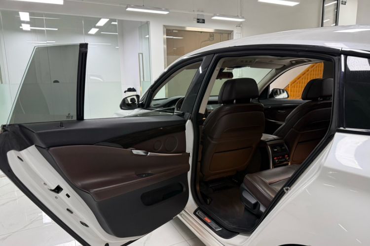 Used BMW 5 Series GT 2015 528i Luxury Edition
