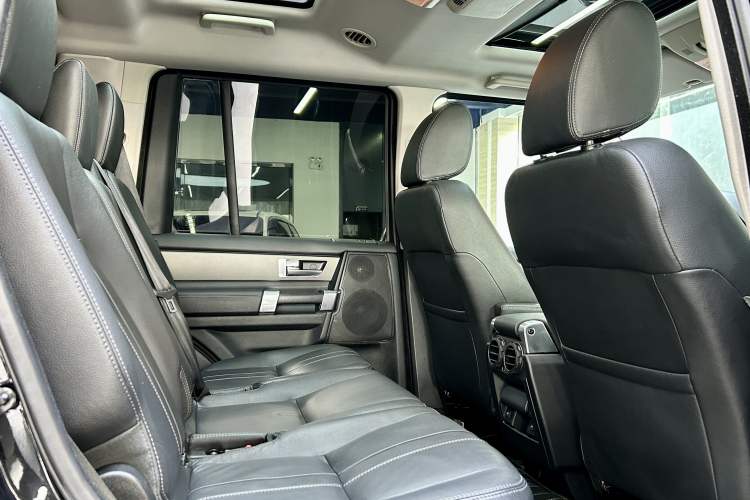 Used Land Rover Discovery 2015 3.0 SC V6 HSE
