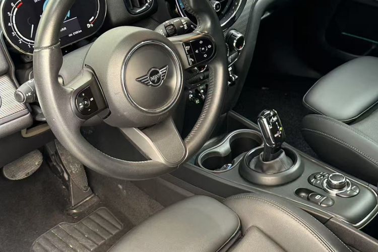 Used  Countryman 2022 Facelift 1.5T COOPER Connoisseur
