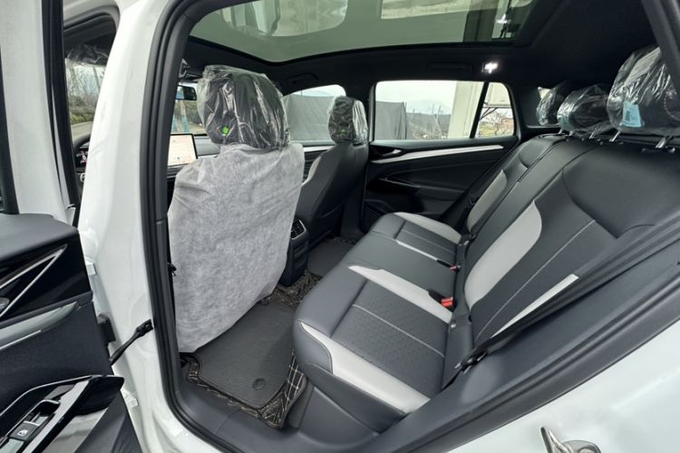 Used Volkswagen ID.4 CROZZ 2026 Model Pure Enjoyment Edition PURE