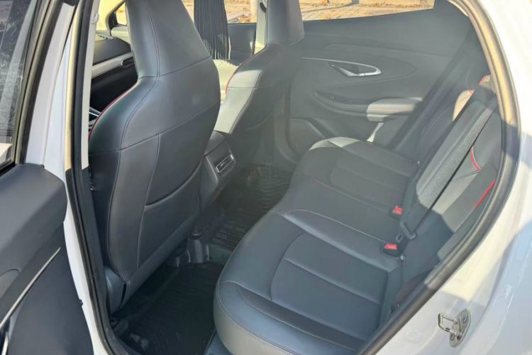 Used Changan UNI-T 2020 1.5T Prestige Version
