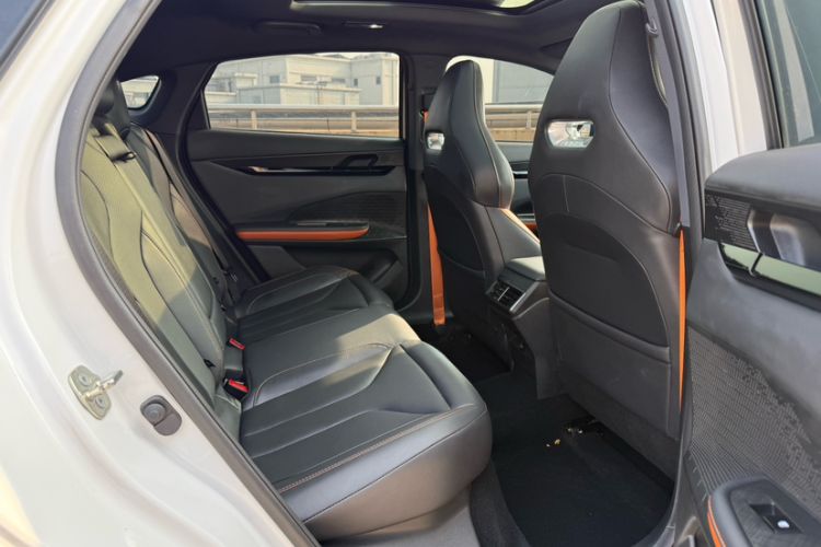 Used Changan UNI-V 2023 1.5T Prestige Model
