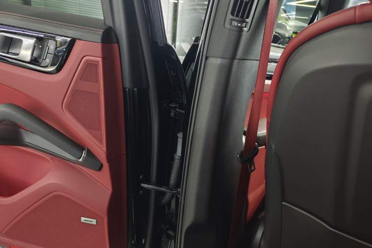 Used Porsche Cayenne 2023 Cayenne E-Hybrid 2.0T Platinum Edition
