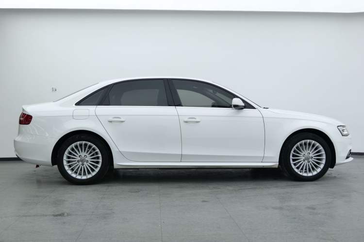 Used Audi A4L 2015 35 TFSI Automatic Comfort Model
