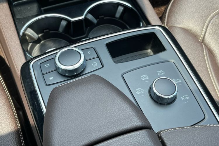 Used Mercedes-Benz GLE 2019 GLE 320 4MATIC Luxury Collection Edition
